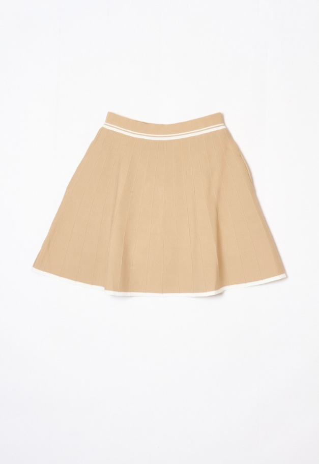 LE.NAN Urban Knit Flare Skirt