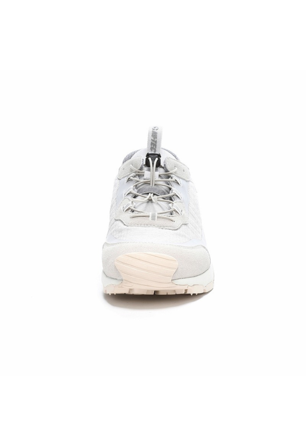 HI-TEC HT CM028 WOLK TRACK WP【RESTOCK】