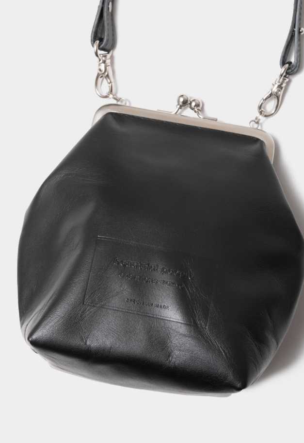 beautiful people clasp shoulder hand pouch【RESTOCK】