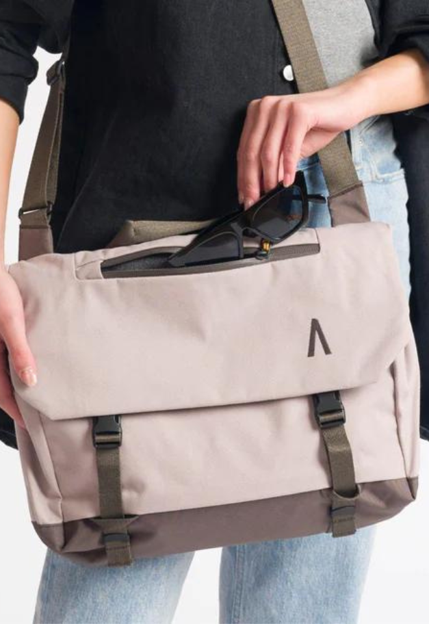 BOUNDARY SUPPLY RENNEN SHOULDER BAG