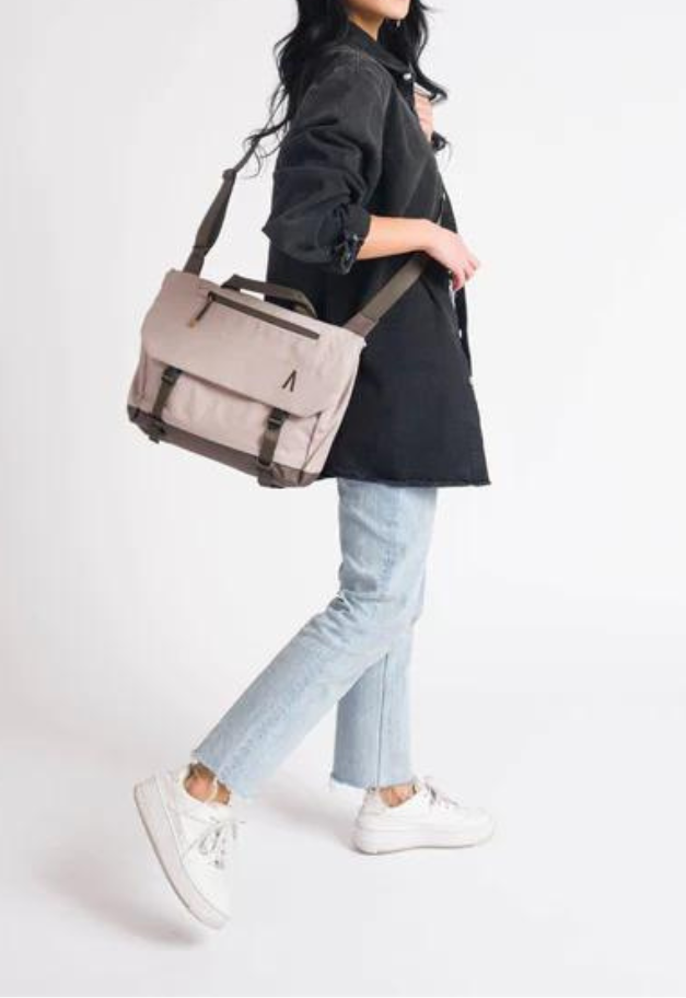 BOUNDARY SUPPLY RENNEN SHOULDER BAG