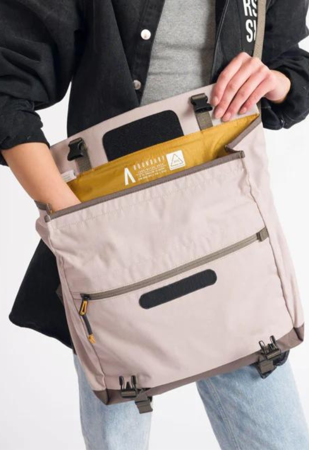 BOUNDARY SUPPLY RENNEN SHOULDER BAG