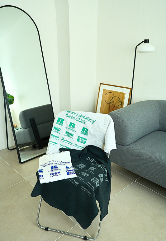 RUSSELL ATHLETIC BOOKSTORE JERSEY S/S Graphic T