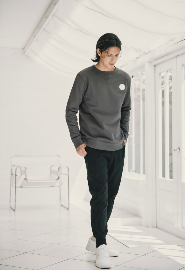 LE.NAN HEAVYWEIGHT CREW-NECK