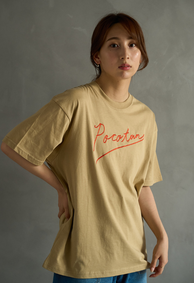 pocotan ロゴ刺繍Tシャツ