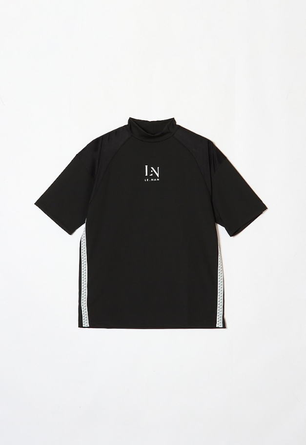 LE.NAN Logo Tape Mock-neck Side line【UNISEX】