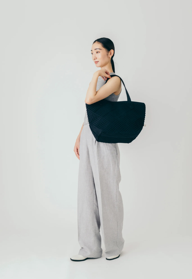 52 BY HIKARUMATSUMURA WAF-FUL TOWN TOTE