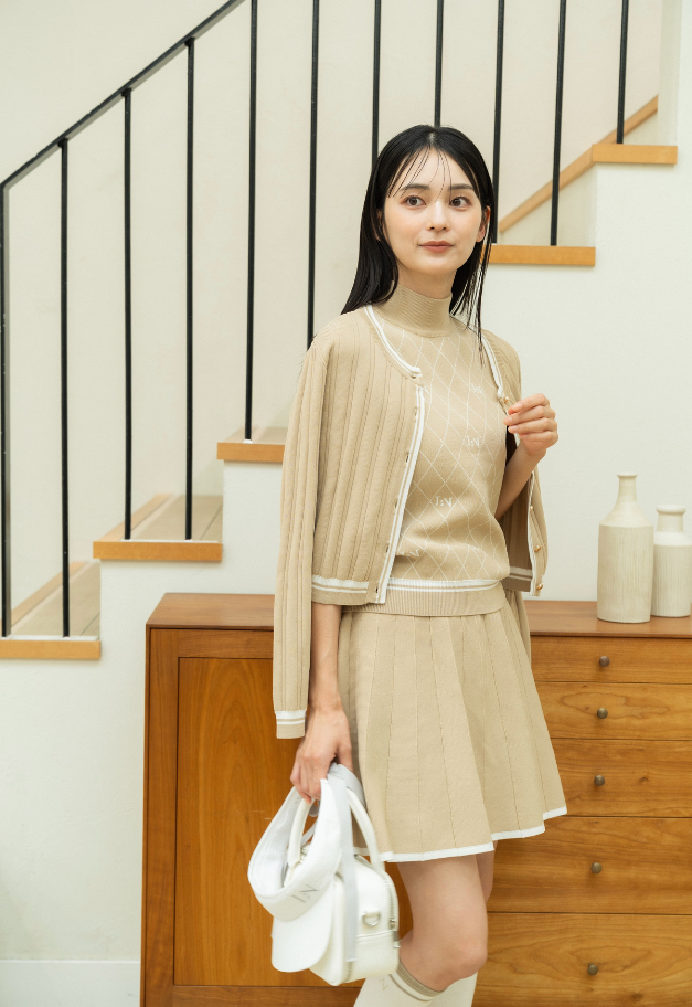 LE.NAN Urban Line Rib-knit Cardigan