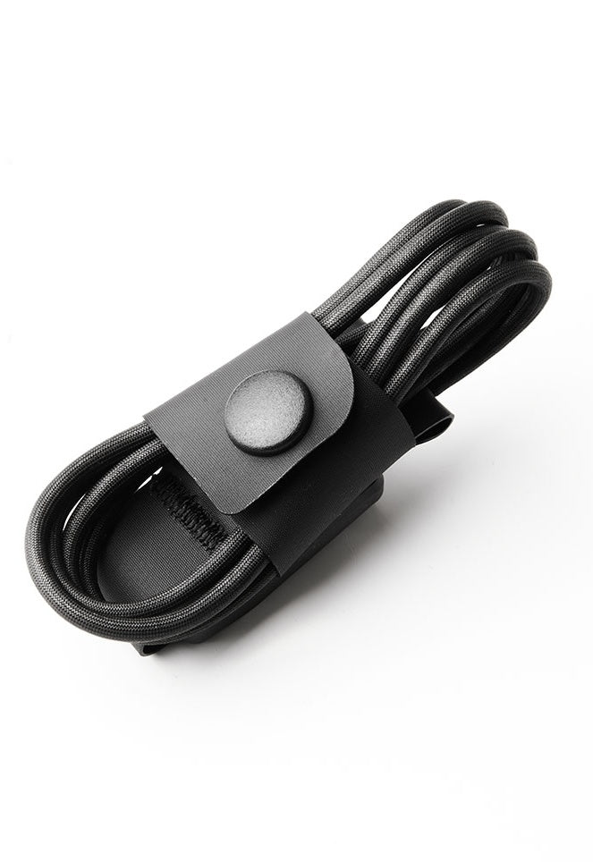ALPAKA HUB USB LANYARD LIGHTNING