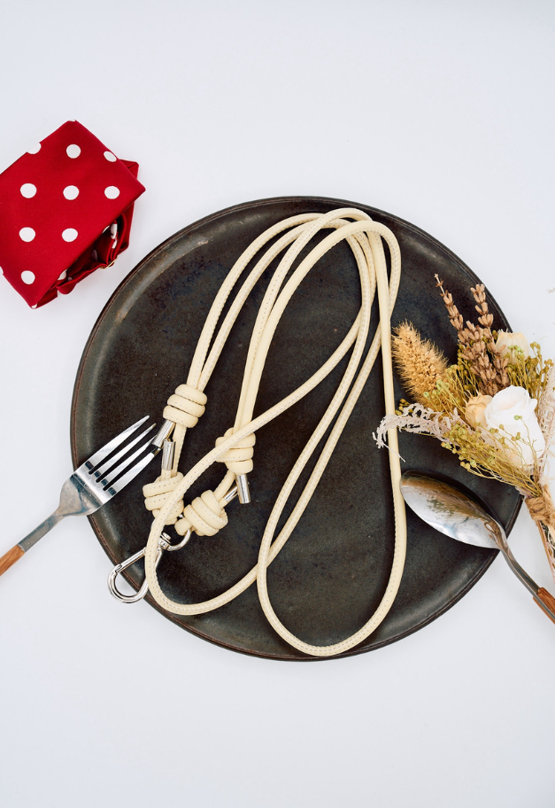ITTI HERRIE PHONE STRING/STCOW