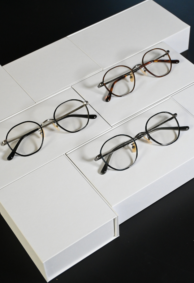 【別注 SANTÉ et NOEL限定】CASU eyewear Thomas 146 調光レンズ