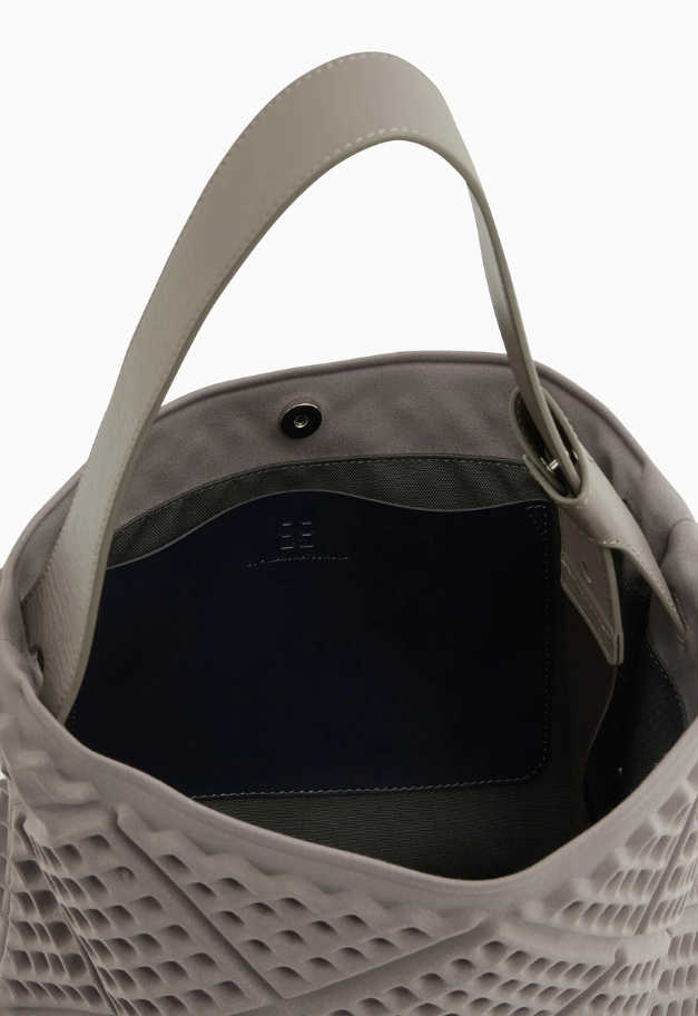 52 BY HIKARUMATSUMURA WAF-FUL ONE TOTE S
