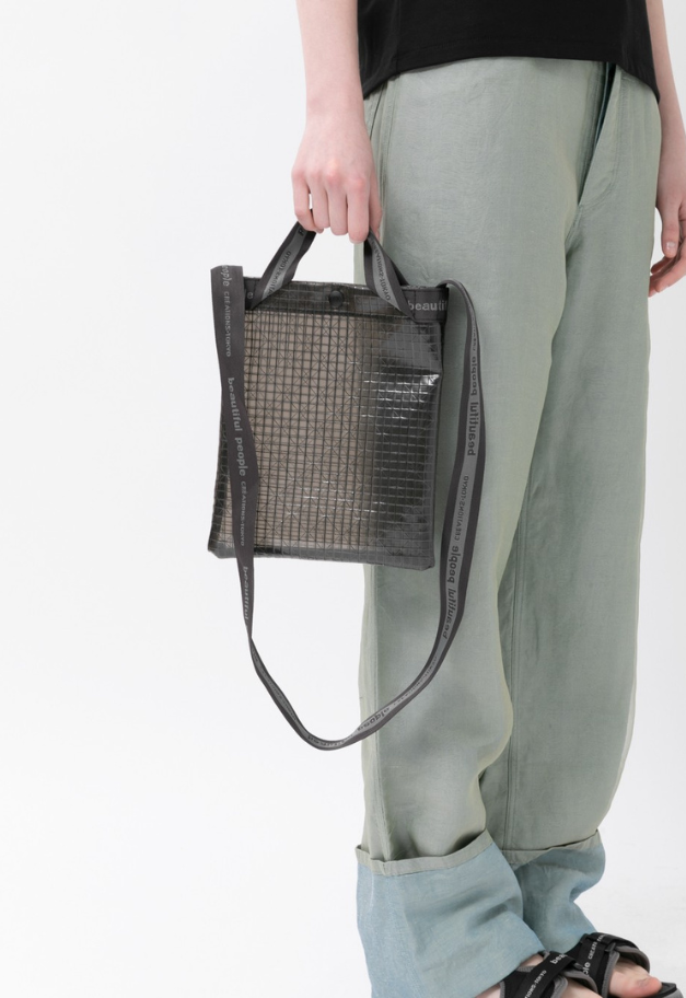 beautiful people Vinyl logo tape Sacoche bag【再入荷通知をご登録下さい】