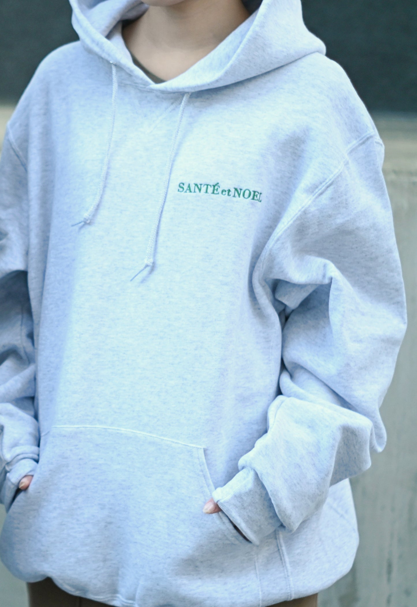【別注 SANTÉ et NOEL限定/RESTOCK】RUSSELL ATHLETIC ロゴ刺繍スウェットフーディ