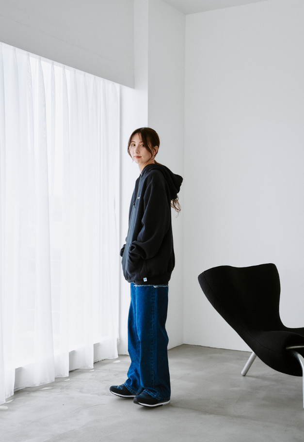 【別注 SANTÉ et NOEL限定/RESTOCK】RUSSELL ATHLETIC ロゴ刺繍スウェットフーディ