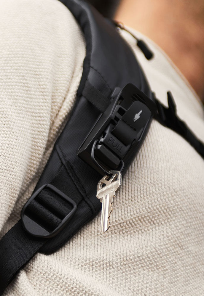 ALPAKA HUB KEYCHAIN
