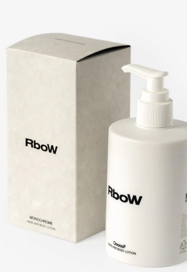 RboW ハンド&ボディローション 300ml【ウーフ】