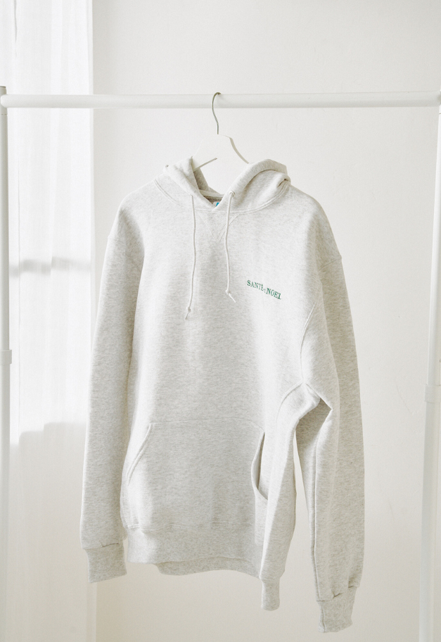 【別注 SANTÉ et NOEL限定/RESTOCK】RUSSELL ATHLETIC ロゴ刺繍スウェットフーディ