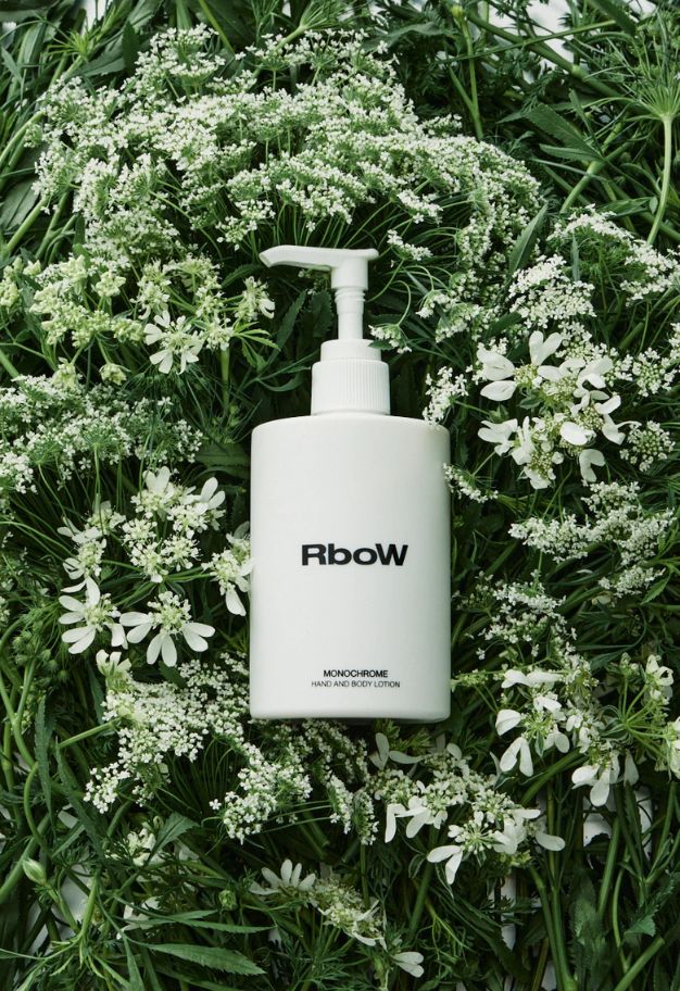 RboW ハンド&ボディローション・ウォッシュ 300ml【GIFTセット/モノクローム】