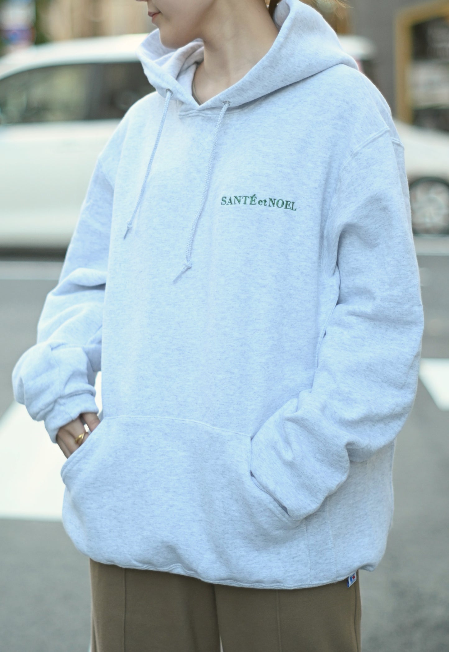 【別注 SANTÉ et NOEL限定/RESTOCK】RUSSELL ATHLETIC ロゴ刺繍スウェットフーディ