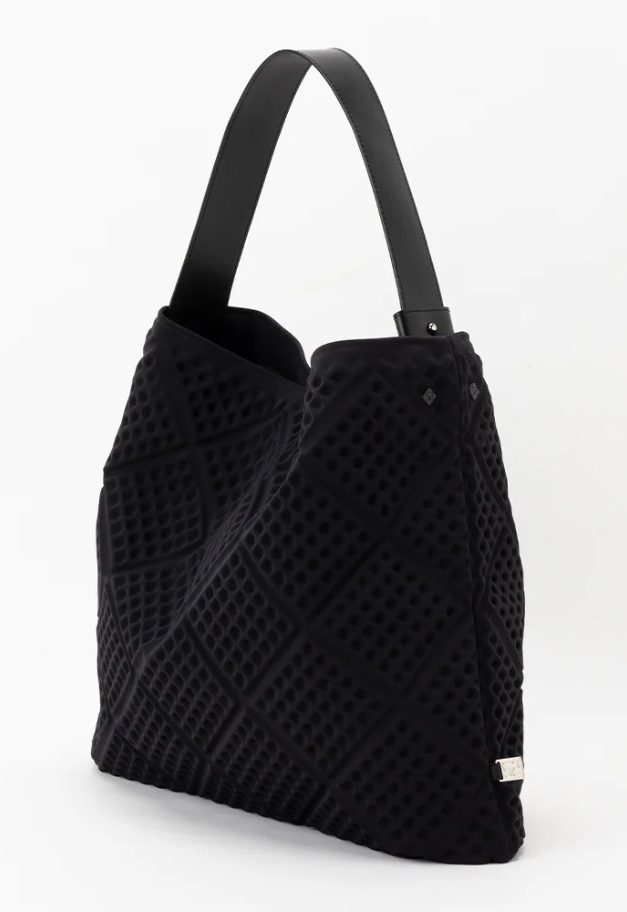 52 BY HIKARUMATSUMURA WAF-FUL ONE TOTE 2
