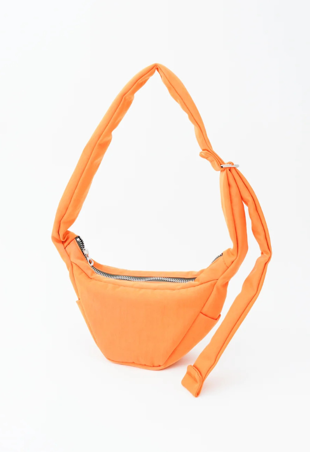 ITTI ANNIE PUFFER MINI MOON BAG/ACRYLIC CERATO BRIGHT【NEW MATERIAL/予約商品】