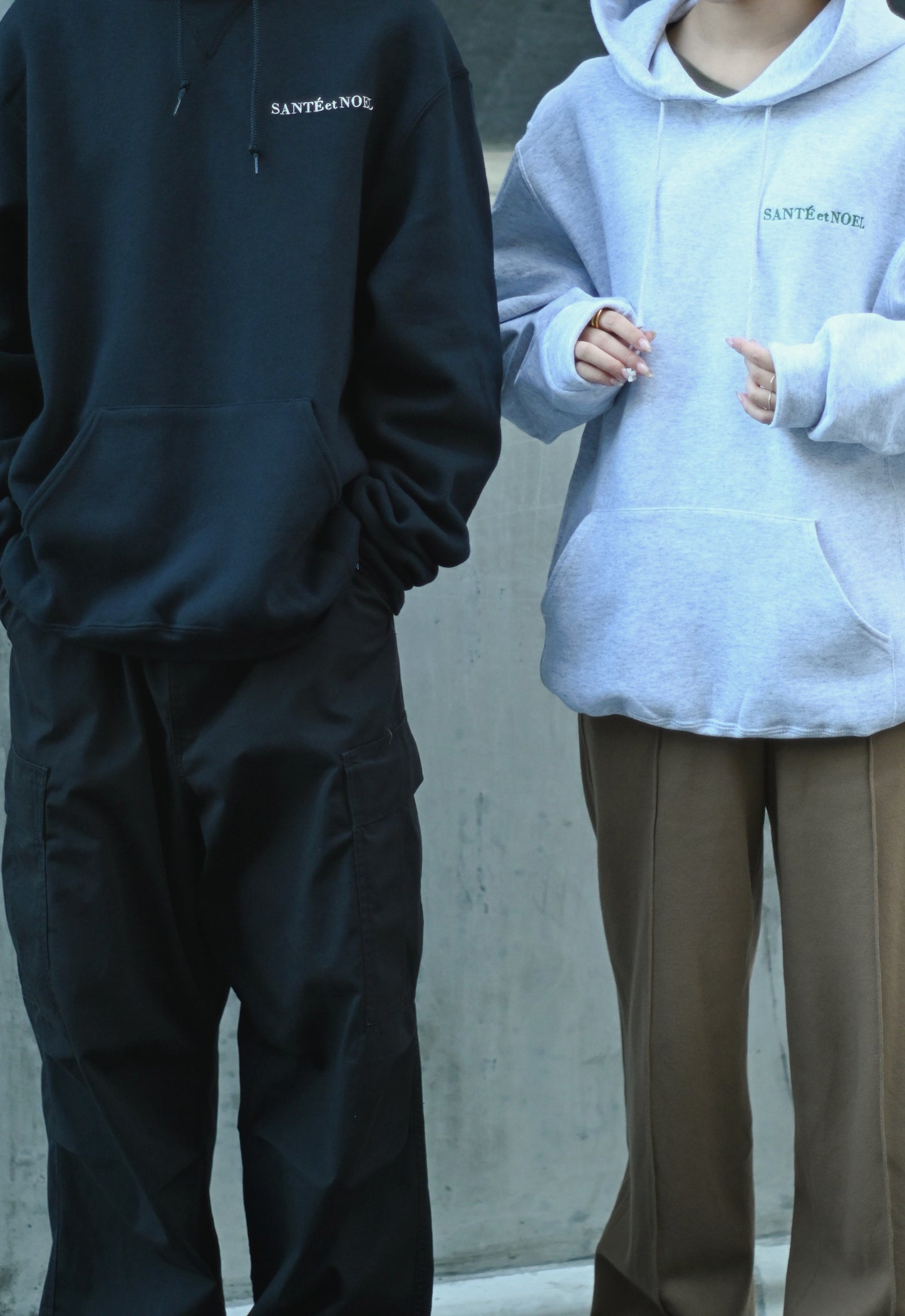 【別注 SANTÉ et NOEL限定/RESTOCK】RUSSELL ATHLETIC ロゴ刺繍スウェットフーディ