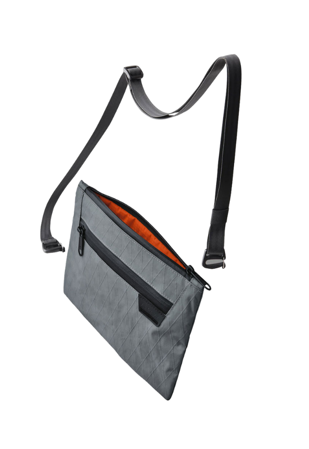 ALPAKA ZIP POUCH MAX