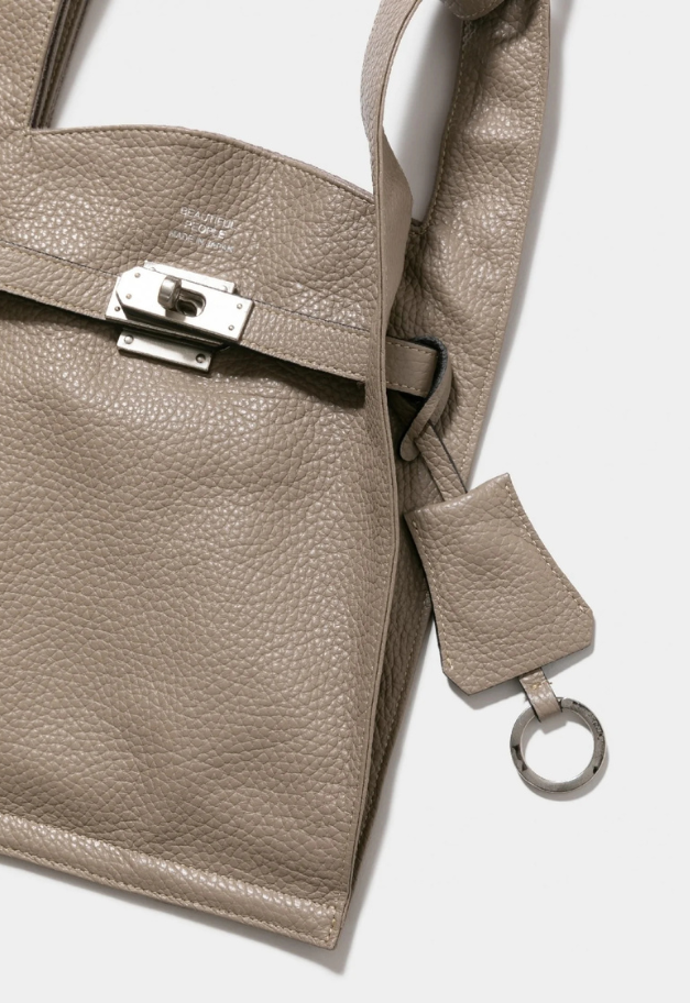 beautiful people market shoulder bag in shrink leather