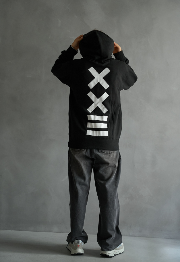 C'est Vingt-Trois CLASSIC LOGO HOODIE