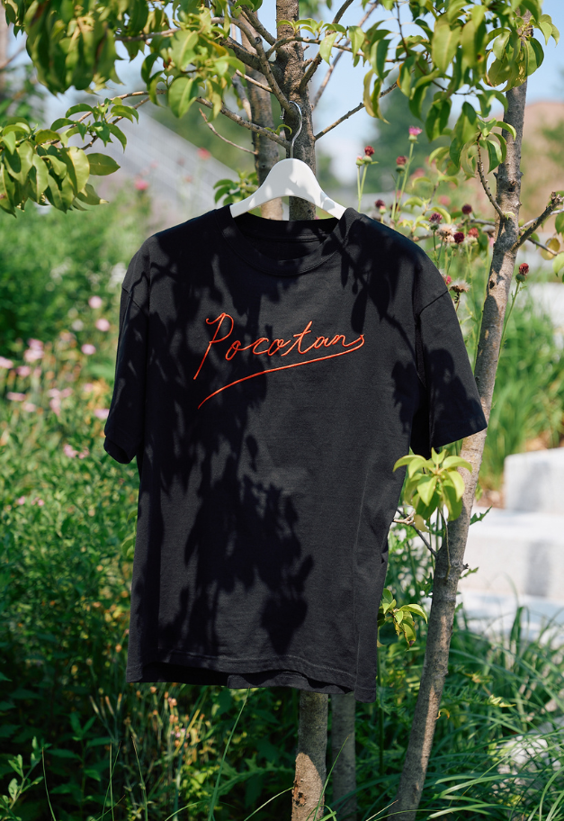 pocotan ロゴ刺繍Tシャツ