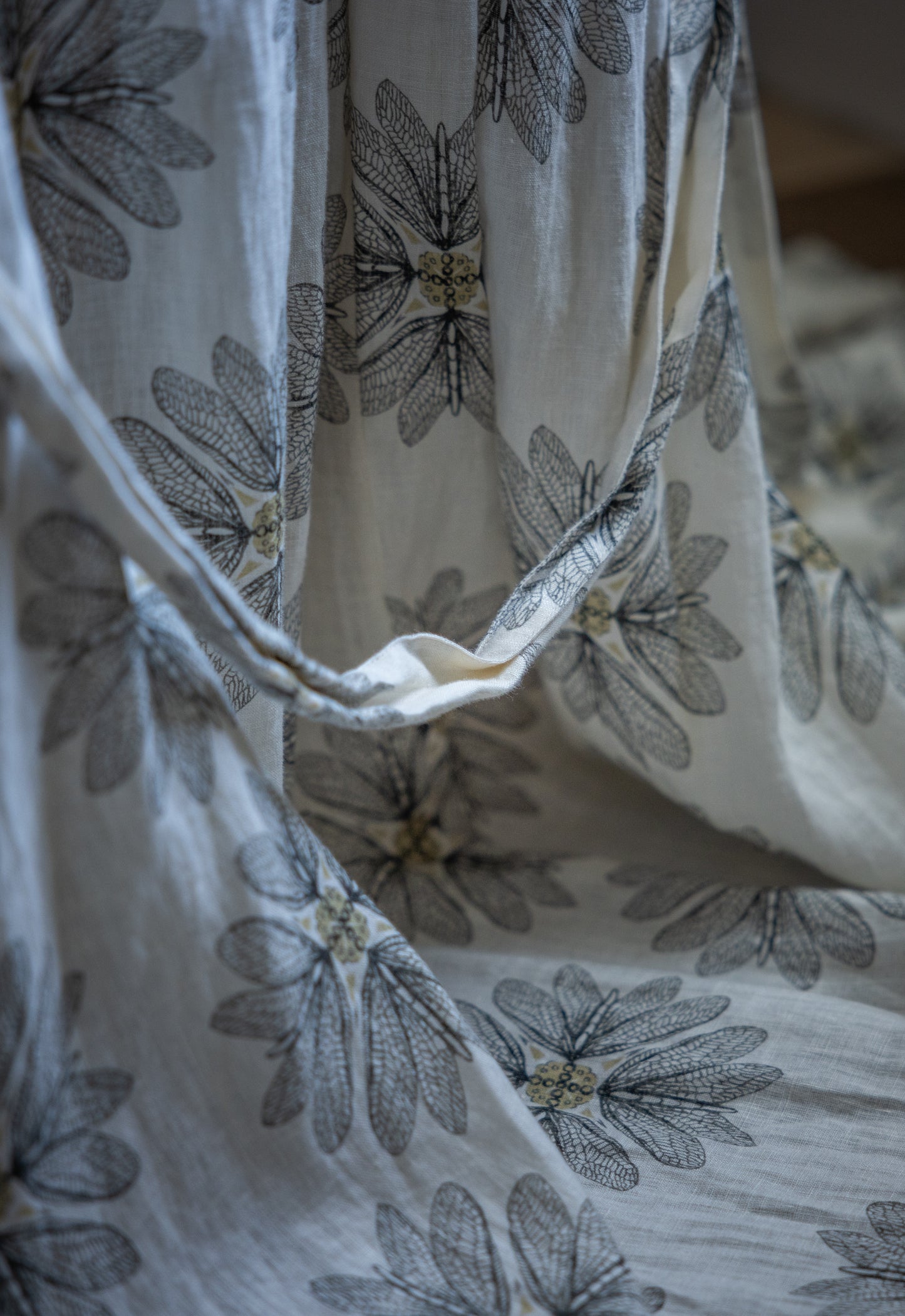 drawell LINEN PRINTED V-NECK GAZAR OP【BERGAMOT】