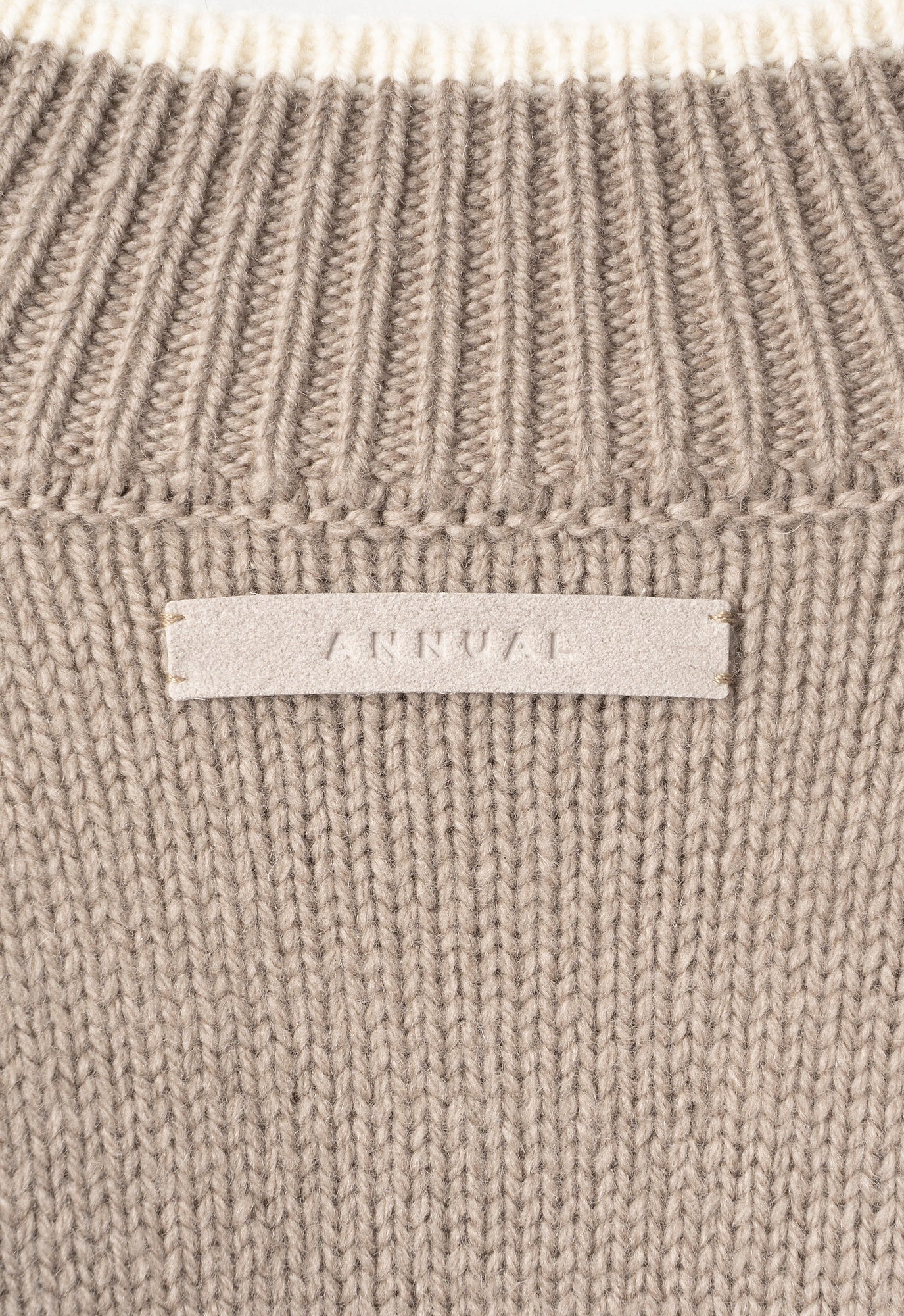 ANNUAL MOSS STITCH CARDIGAN