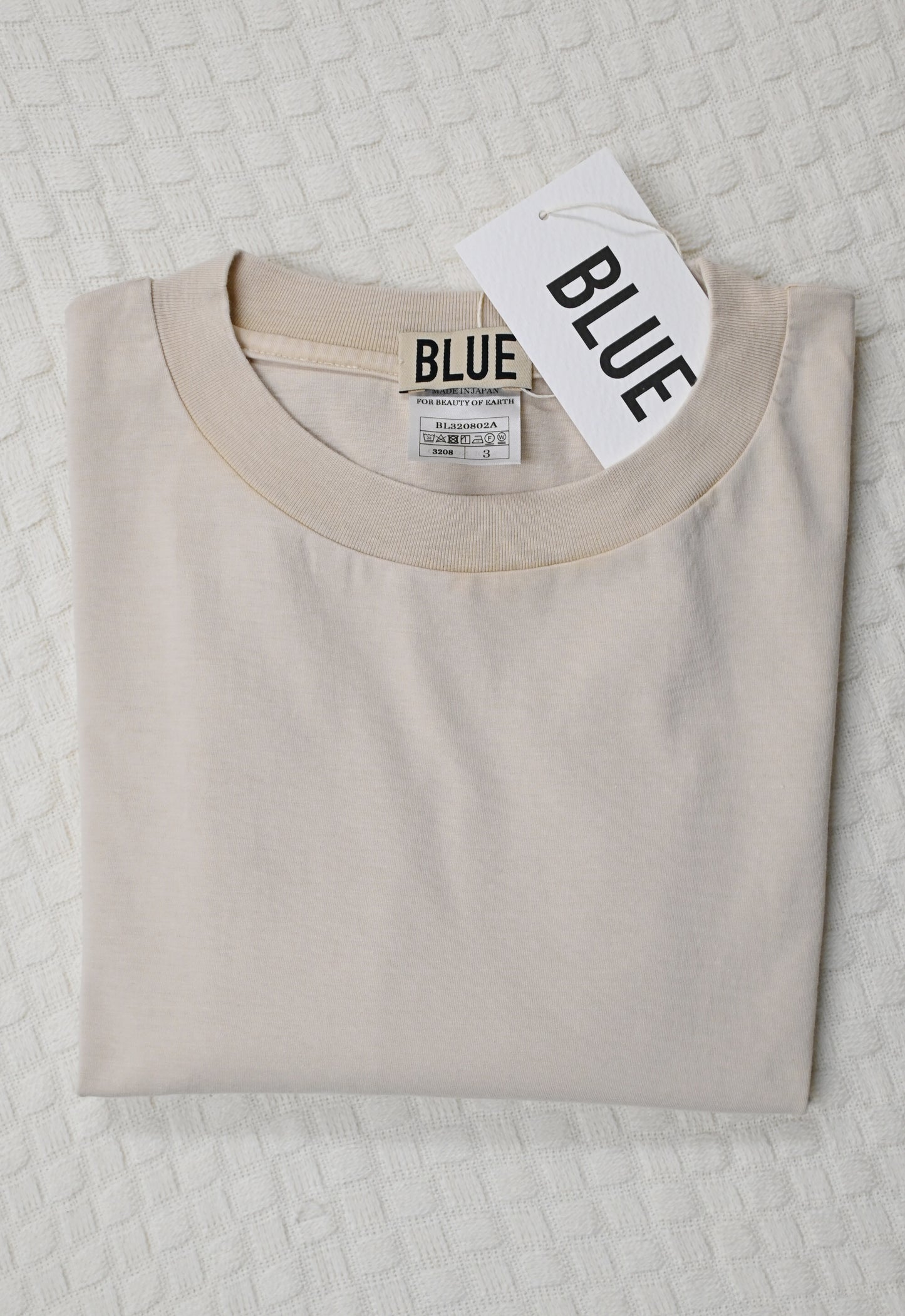 BLUE T-SHIRTS