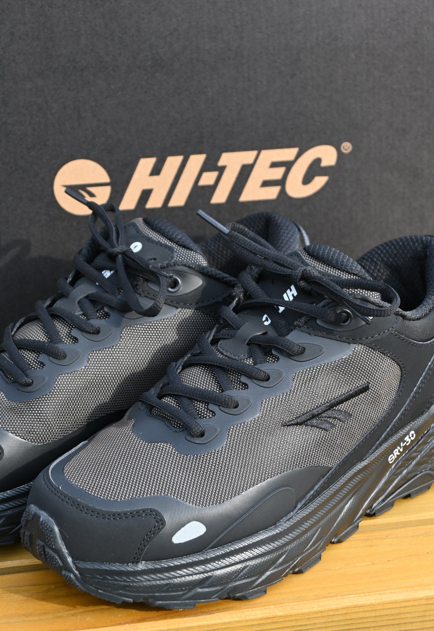 HI-TEC BRIZEN WP