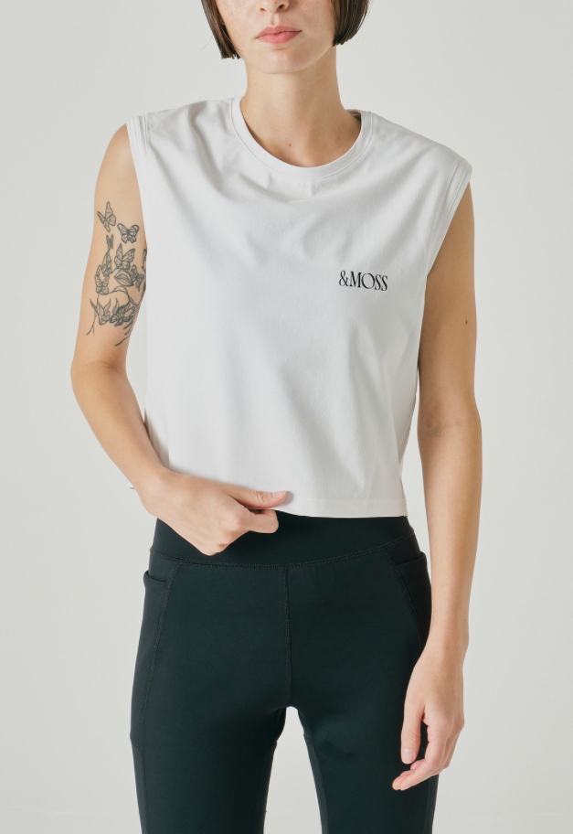 &MOSS 【クーポン割引】SMOOTH TOUCH BACKPRINT CROPPED T-SHIRTS(W)