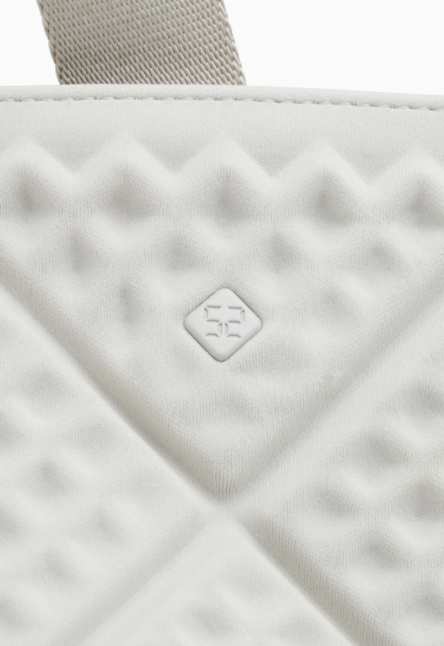 52 BY HIKARUMATSUMURA WAF-FUL TOWN TOTE