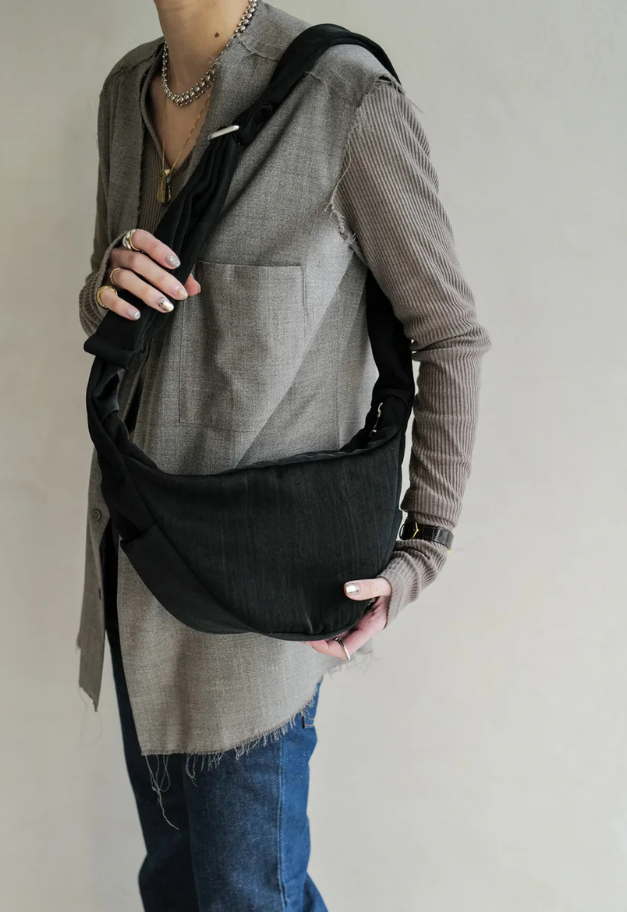 ITTI ANNIE PUFFER MINI MOON BAG/CERATO BRIGHT【予約商品】