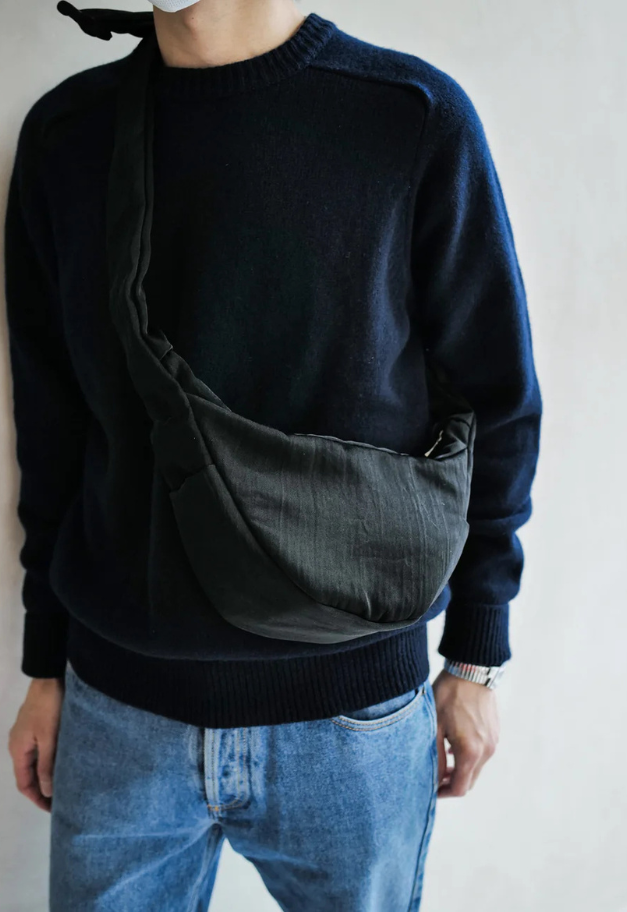 ITTI ANNIE PUFFER MINI MOON BAG/CERATO BRIGHT【予約商品】