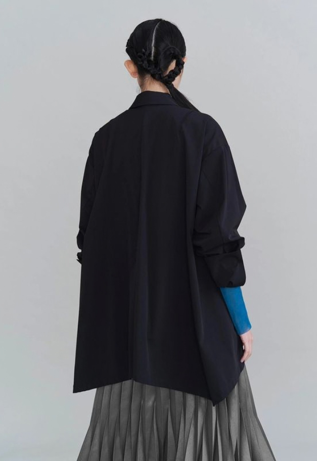 UN3D. ORIGAMI ZIP UP SH