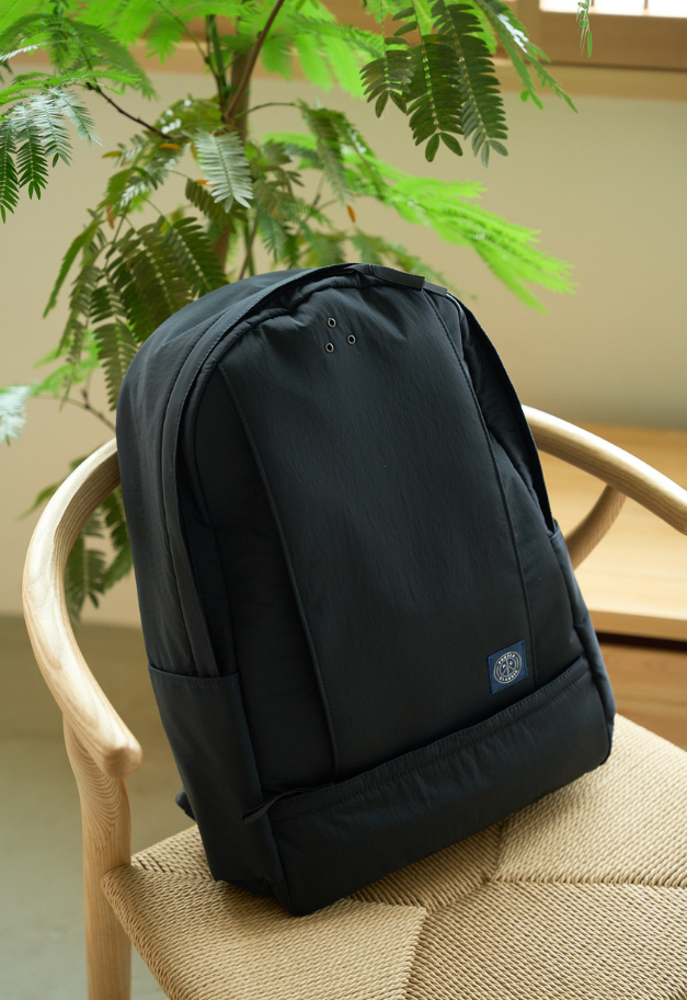PORTER CLASSIC SHEEN NYLON NEWTON DAYPACK【残各1点】