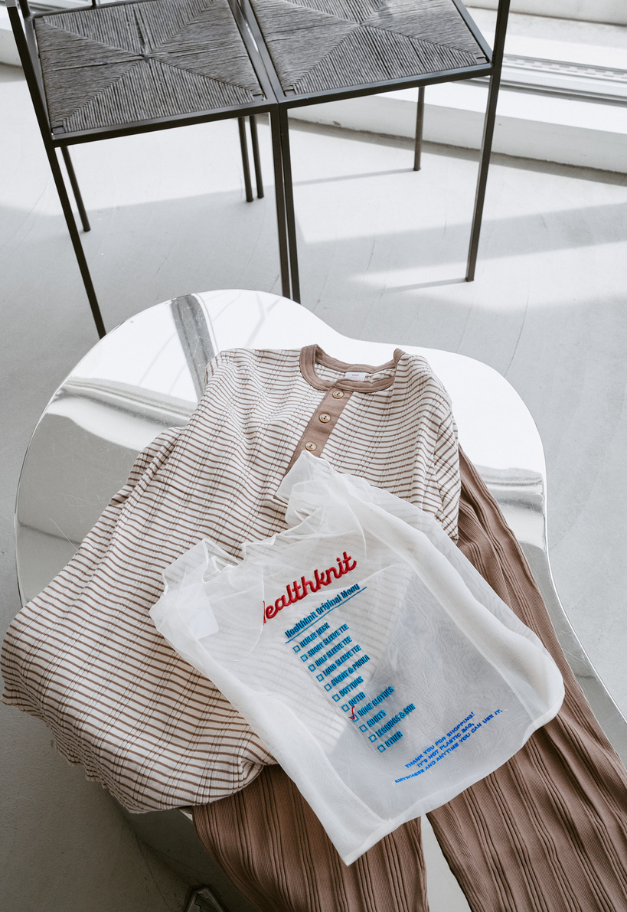 Healthknit×ilwil Unisex Classic Hoodie