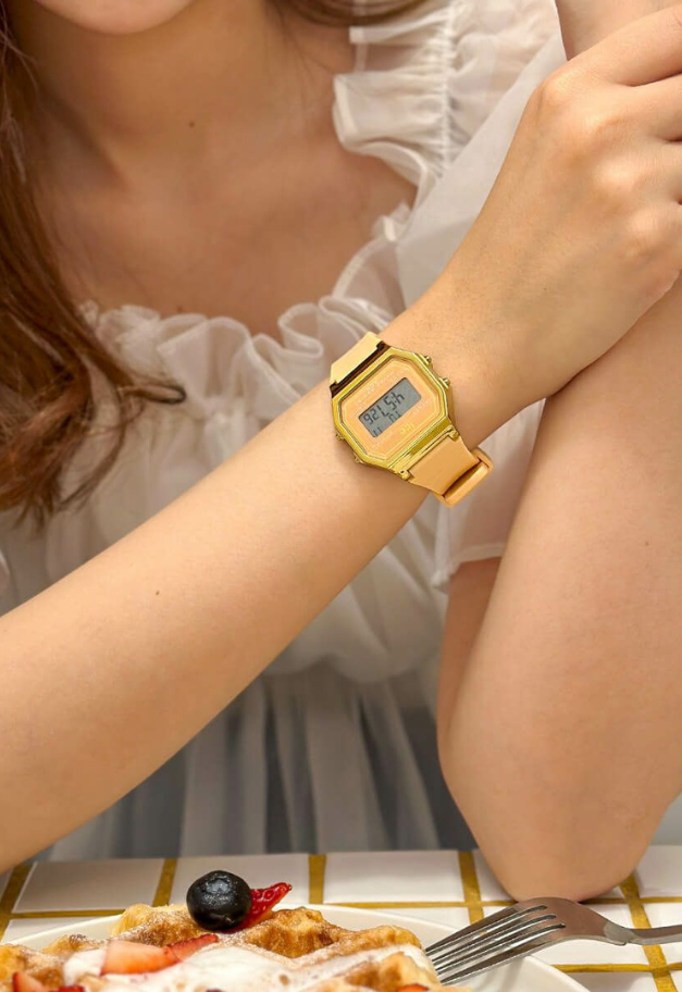 ICE watch digit retro-small-【PEACH SKIN 残り1点】