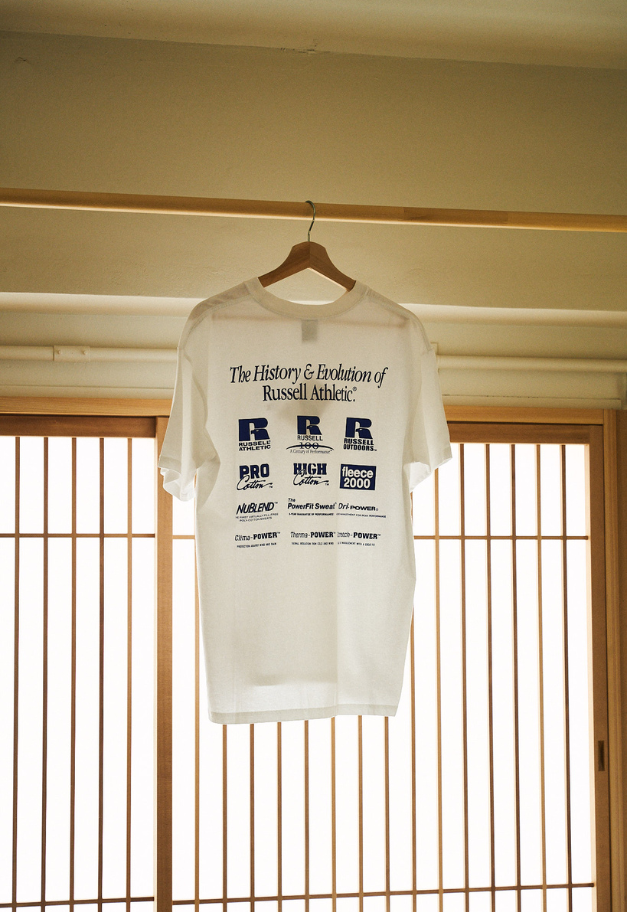 RUSSELL ATHLETIC BOOKSTORE JERSEY S/S Graphic T【UNISEX】