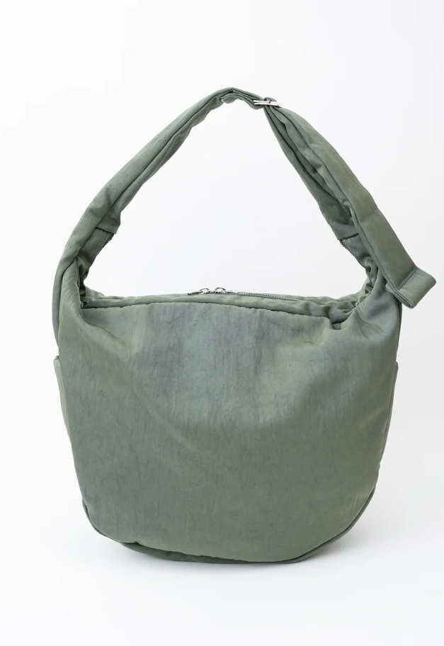 ITTI ANNIE PUFFER BIG MOON BAG/ACRYLIC CERATO BRIGHT【NEW MATERIAL/予約商品】
