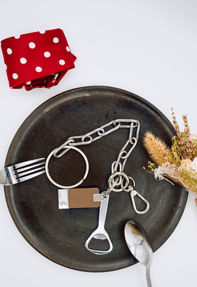 ITTI CRISTY POLICE CHAIN CHARM/DIPLO FJORD