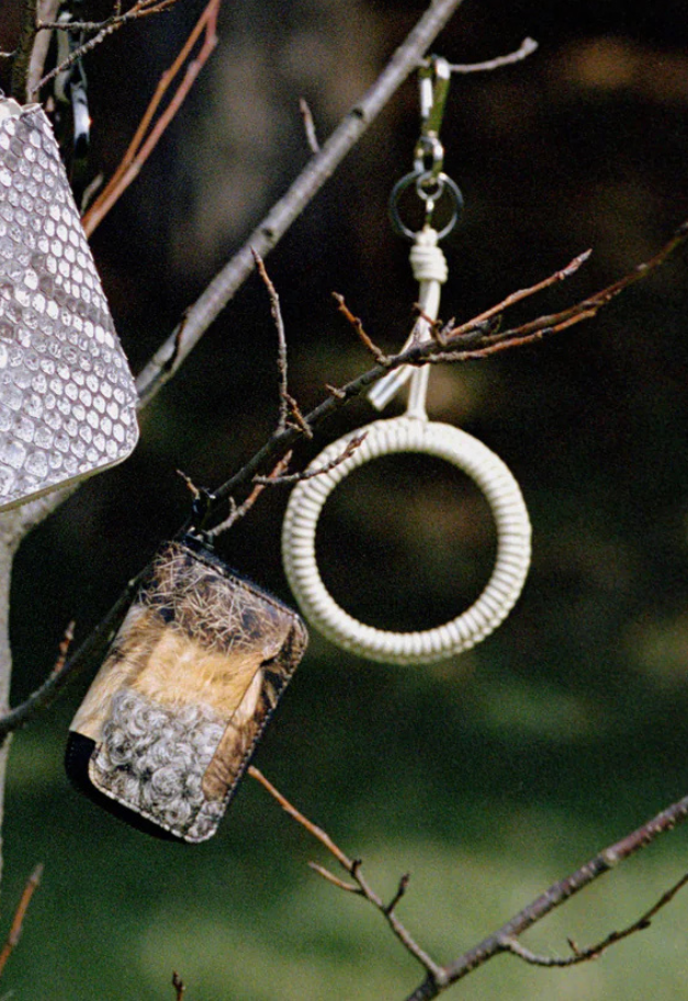 ITTI CRISTY KNOT WRIST CIRCLE CHARM / RAPTO JP