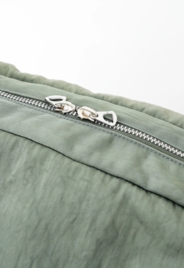 ITTI ANNIE PUFFER BIG MOON BAG/ACRYLIC CERATO BRIGHT【NEW MATERIAL/予約商品】