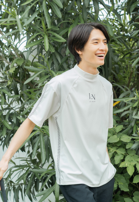 LE.NAN Logo Tape Mock-neck Side line【UNISEX】