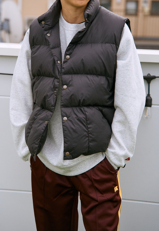 ◆[バイバック保証] RUSSELL ATHLETIC Recycled Down Vest【残りMOSS/L/1点】